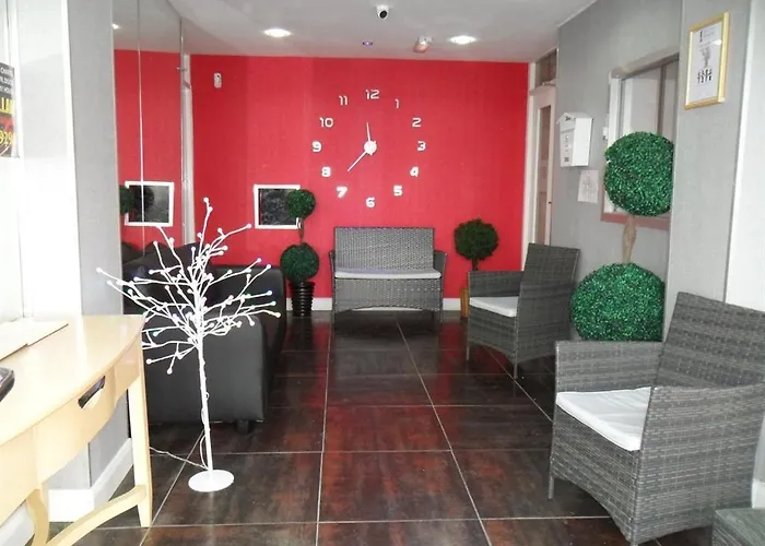 Anzy Panzy Hotel And Apartments Blackpool